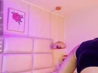 Xara-u  live sex cam