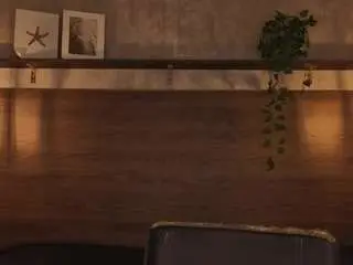 Zafiro-claire  live sex cam