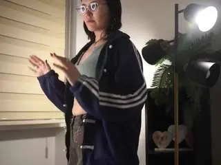 Augustabuisson  live sex cam