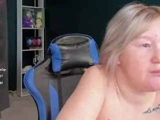 Sara-moor  live sex cam