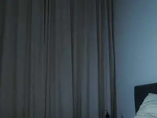 Andreastranahan  live sex cam