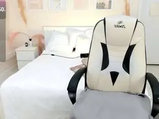 Helenaregal  live sex cam