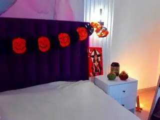Kellycuutie  live sex cam