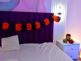 Kellycuutie  live sex cam