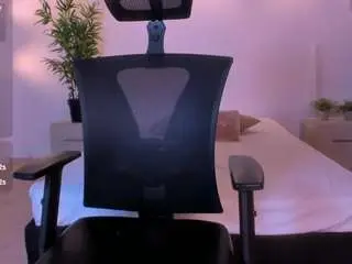Lea-rousse  live sex cam