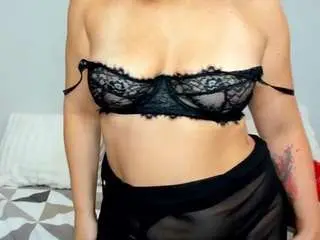 Lindainsatiable  live sex cam