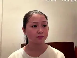 Luisegursky  live sex cam