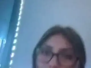 Starla222  live sex cam