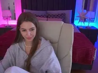 Stellahoneywell  live sex cam