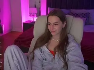 Stellahoneywell  live sex cam