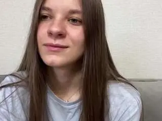 Terinarujawitz  live sex cam