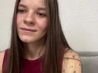 Terinarujawitz  live sex cam