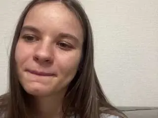 Terinarujawitz  live sex cam