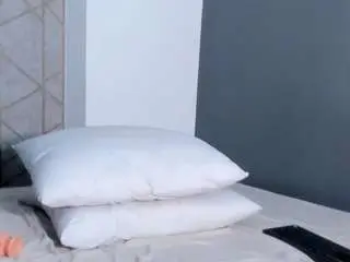 Thiara-scarlet  live sex cam