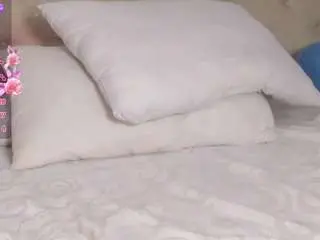 Thiara-scarlet  live sex cam