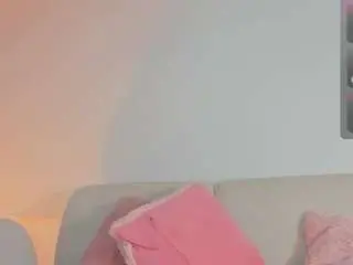 Viiolett-x  live sex cam