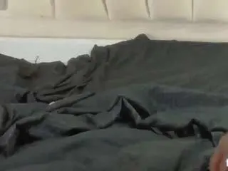 Bonieklent  live sex cam