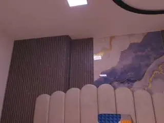 Dione-ht  live sex cam