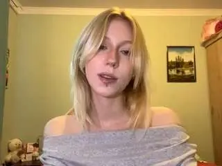 Melonietrent  live sex cam