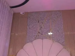 Mssburbuja  live sex cam