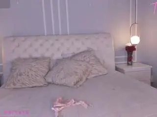 Tamralyn  live sex cam