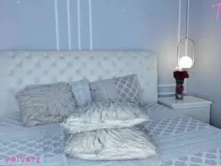 Tamralyn  live sex cam