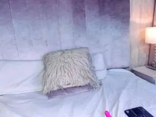 Tamralyn  live sex cam