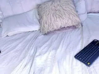 Tamralyn  live sex cam