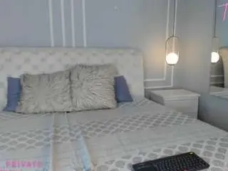 Tamralyn  live sex cam