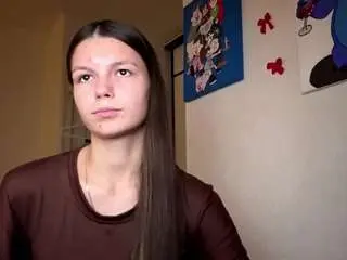 Adelinapisarski  live sex cam