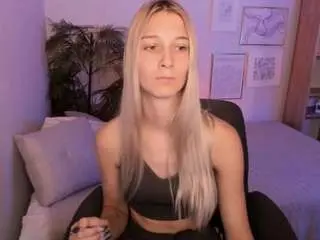 Laurapurr  live sex cam