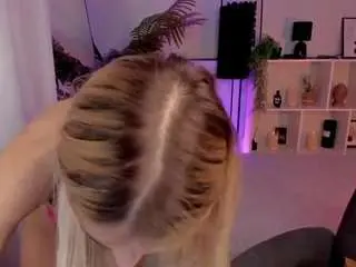 Laurapurr  live sex cam