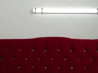 Marianahott4  live sex cam