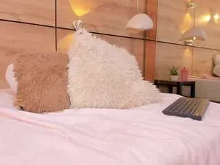 Payton-oliver  live sex cam