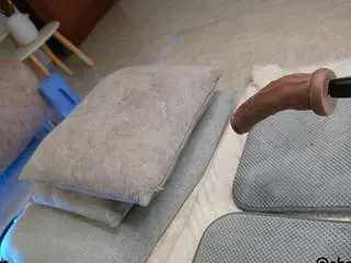 Violettabrowm  live sex cam