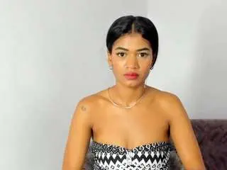 Barbie-collins  live sex cam