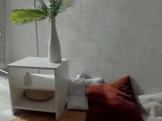 Crispy-amber  live sex cam