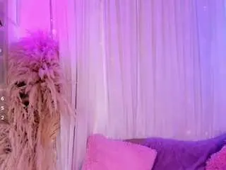 Katiaws  live sex cam