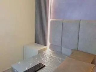 Lunaaura  live sex cam