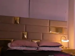 Nattyroberts  live sex cam