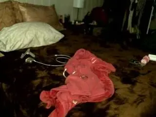 Nikkileriche69  live sex cam