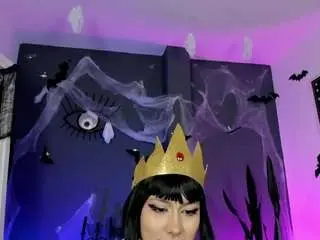 Ravenwittch  live sex cam