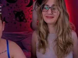 Riley-sanders  live sex cam