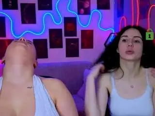 Riley-sanders  live sex cam