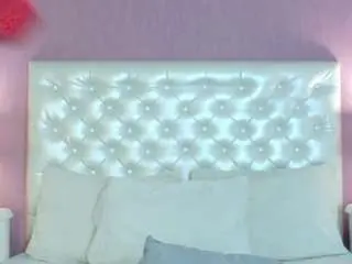 Scaarletfox  live sex cam