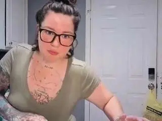 Kingpleasure24  live sex cam