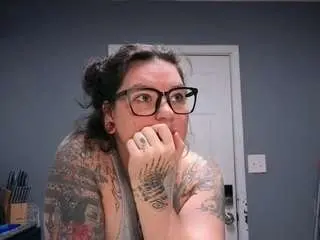 Kingpleasure24  live sex cam