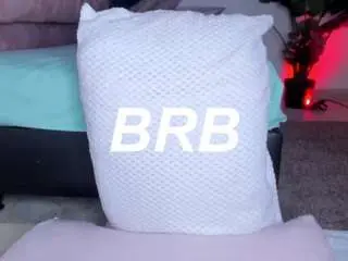 Sweet-booty  live sex cam