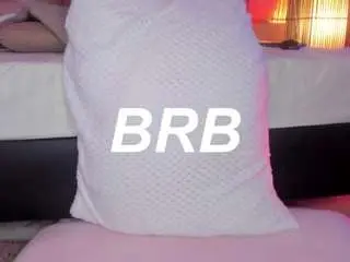 Sweet-booty  live sex cam
