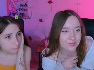 Sweetie-chloe  live sex cam